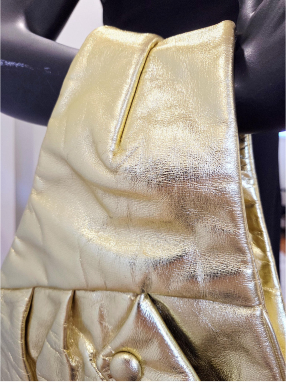 Vintage glam gold lamé evening bag | Custom Made by Frenchy | 70s–80s - Picture 4 of 16
